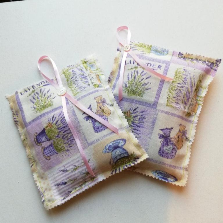 Lavendelbeutel, Lavendelsäckli, Handarbeit