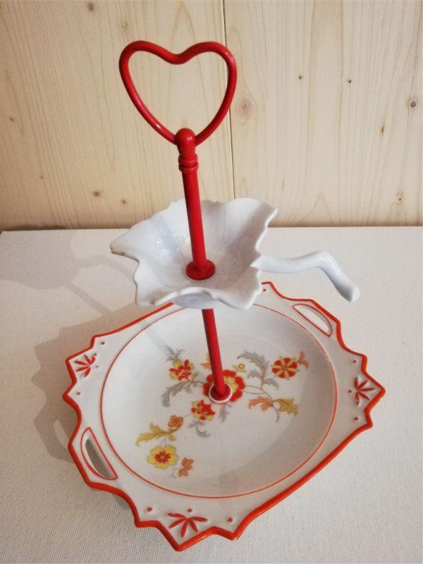 Etagère handmade, mit vintage-Tellern