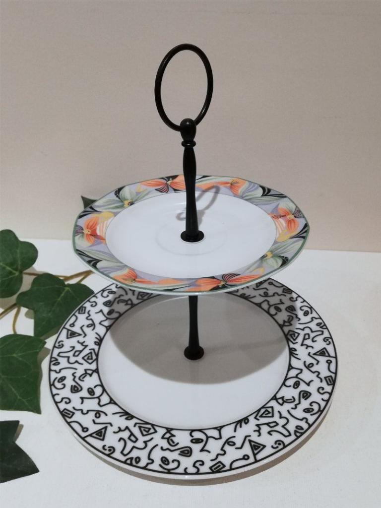 Etagère handmade, mit vintage-Tellern