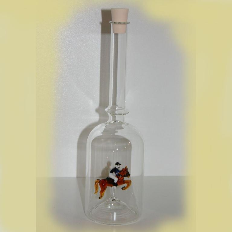 Glasflasche Geschenkflasche mit Sujet Pferd und Reiter
