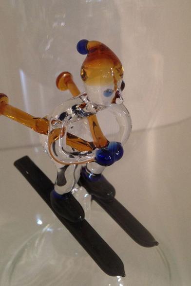 Glasflasche Geschenkflasche mit Sujet Skifahrer