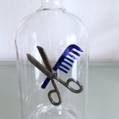 Glasflasche Geschenkflasche mit Sujet Coiffeur